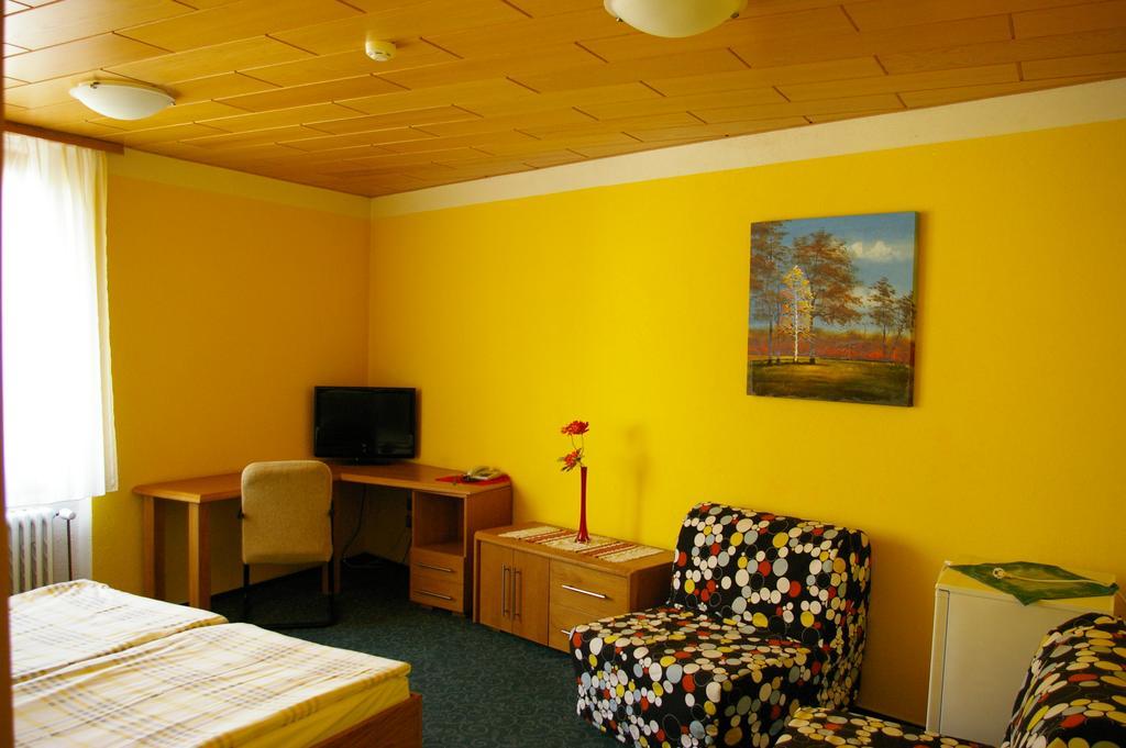 Pension Duel Ústí nad Labem Exterior foto